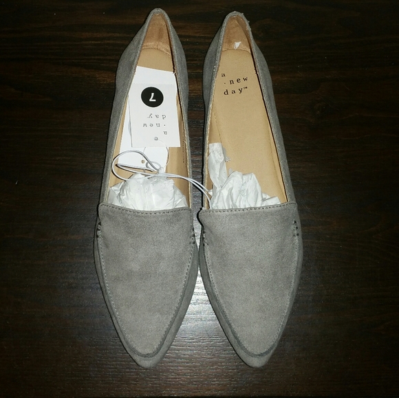 ●SOLD● NWT Women's A New Day Micah Slip On Loafer Shoes with Memory Foam - Grey - Picture 2 of 6